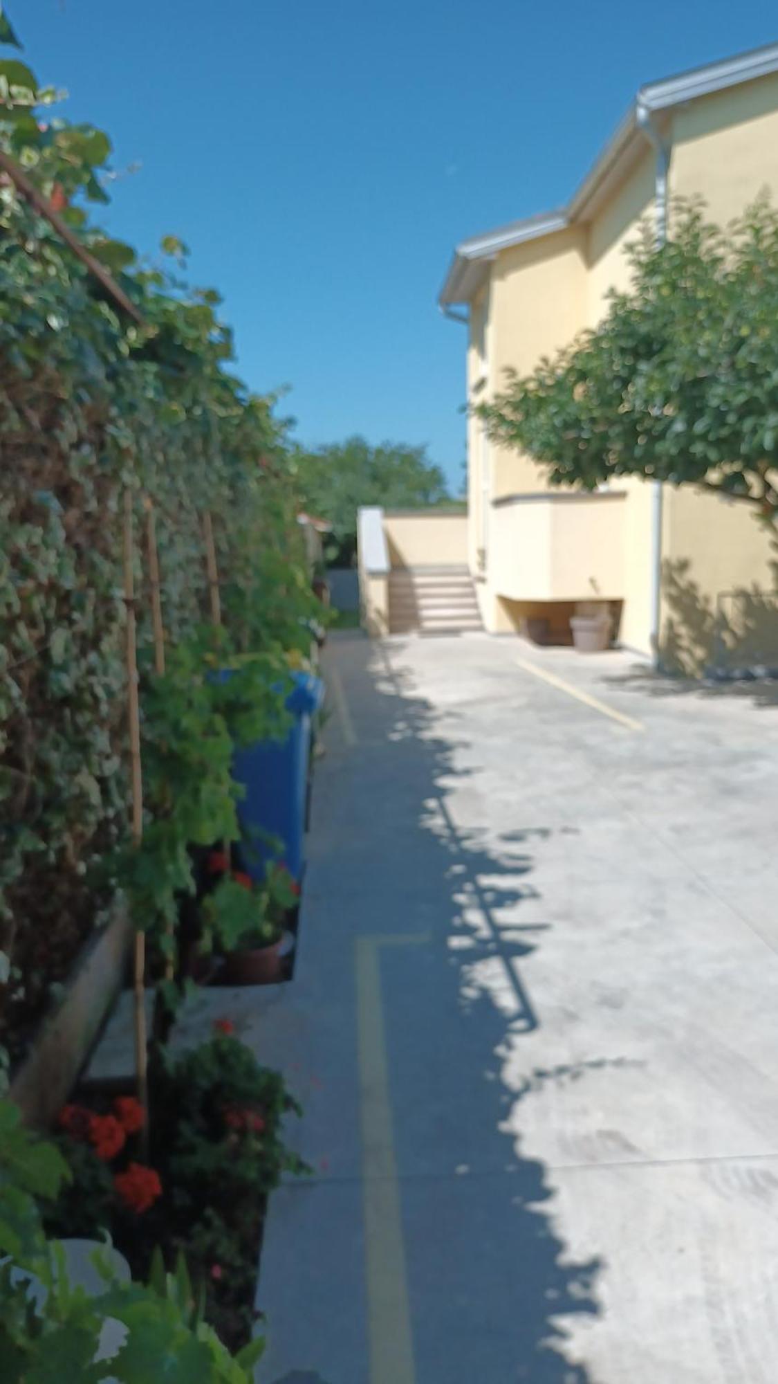 Apartments Monte Magno Pula Luaran gambar